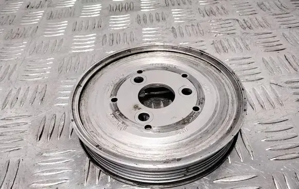 Audi A6 S6 C5 4B Power steering pump pulley 059145255