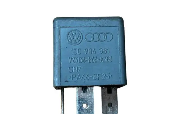 Skoda Octavia Mk1 (1U) Other relay 1J0906381 V23134B63X383