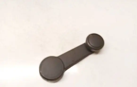Ford Focus Front door window winding handle 93BBF23342AD
