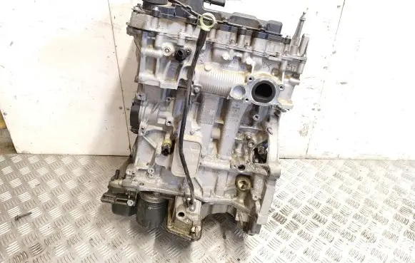 Peugeot 208 Engine HN05 10TMA5 V09135010