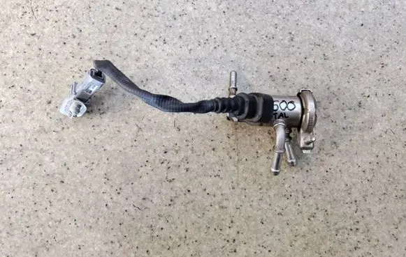 Renault Talisman AdBlue injector 208997976R20A 208997976R