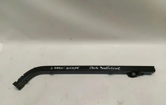 Opel Combo E Front door 8766C02