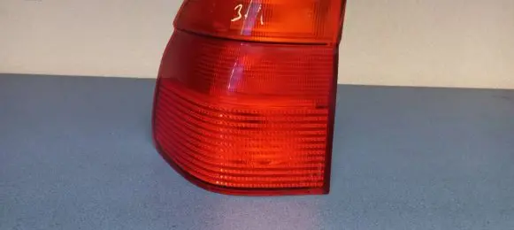 BMW 5 E39 Rear/tail lights 393440