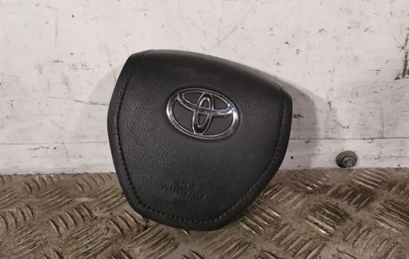 Toyota RAV 4 (XA40) Steering wheel airbag 0589P1000106