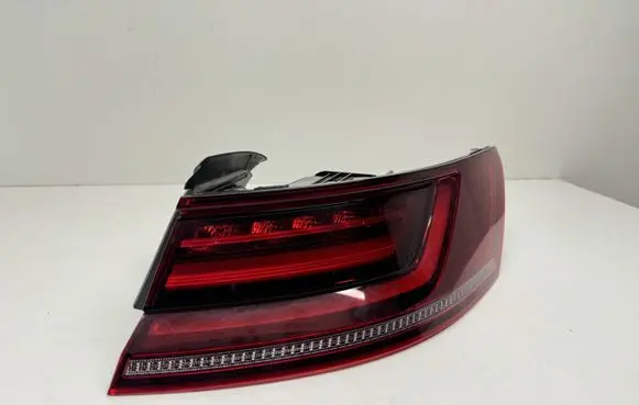 Volkswagen Arteon Rear/tail lights 3G8945208H