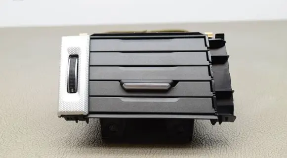 Land Rover Range Rover Evoque L538 Dashboard air vent grill cover trim BJ32018B08GB