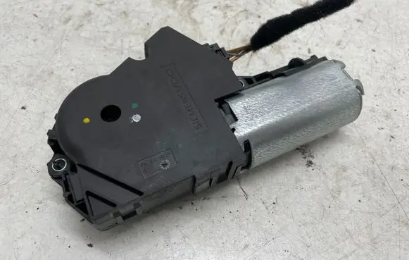 BMW 5 GT F07 Sunroof motor/actuator 0536013202
