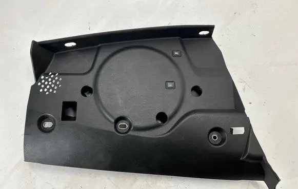 Maserati Ghibli Dashboard lower bottom trim panel AAU24940 6700663980
