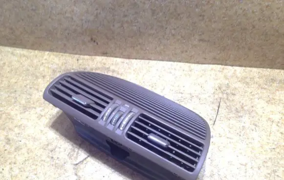 Mercedes-Benz CL C215 Dash center air vent grill 2158300554