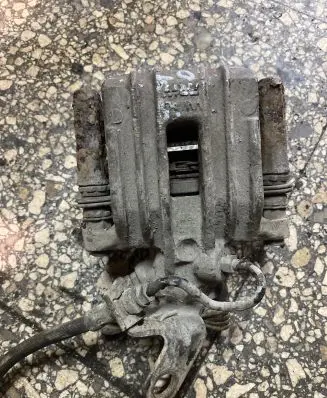 Skoda Octavia Mk2 (1Z) Rear brake caliper