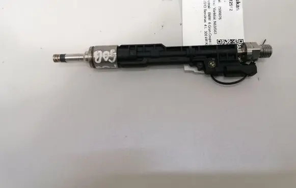 BMW 6 F12 F13 Fuel injector 7599876