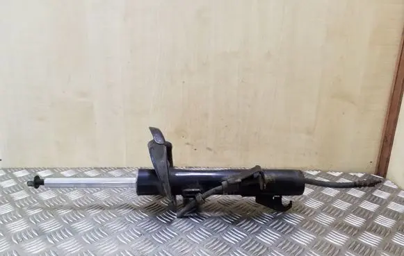 Mazda 3 I Front shock absorber/damper G8804L