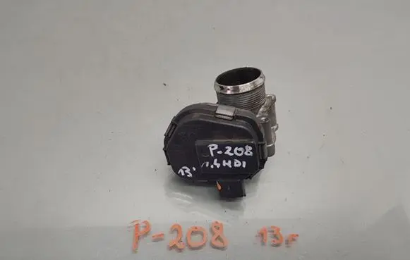 Peugeot 208 Throttle valve 28098656