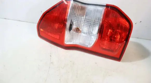 Ford Transit Courier Rear/tail lights