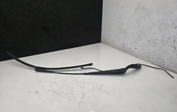 Volkswagen Crafter Front wiper blade arm A0018205944
