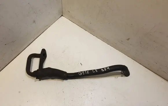 Hyundai Getz Engine coolant pipe/hose 575301C300