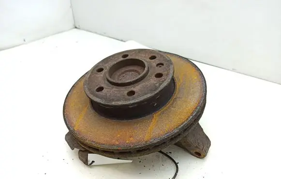 Volkswagen Crafter Front wheel hub spindle knuckle