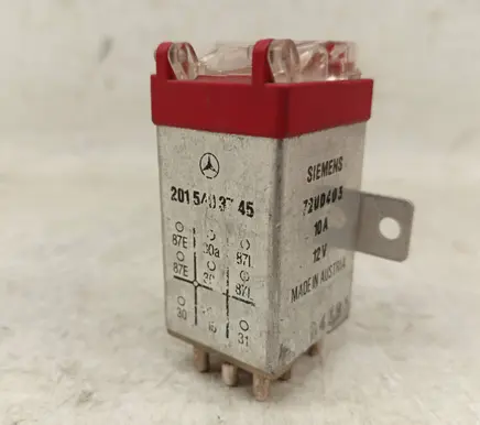Mercedes-Benz S W126 Other relay 2015403745 A2015403745 72UD403