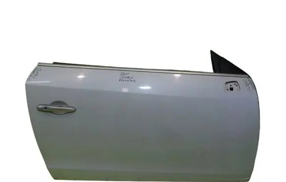 Renault Megane III Front door PRZOD PRAWE