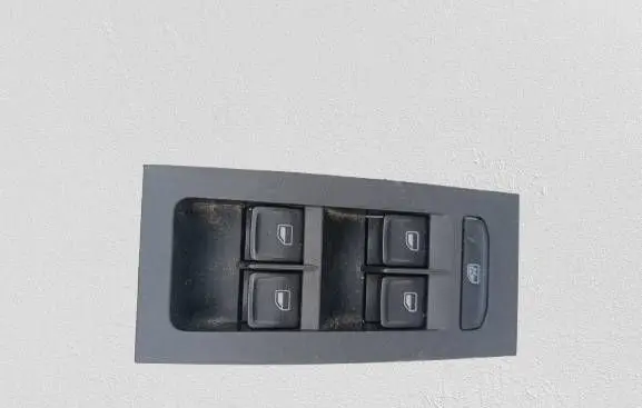 Skoda Octavia Mk3 (5E) Electric window control switch 5E0959857