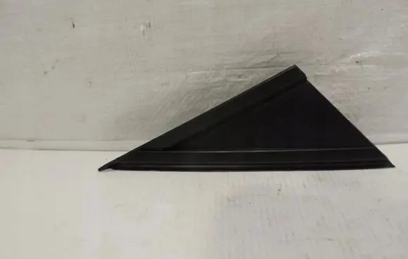Opel Astra K Front arch trim 39041994