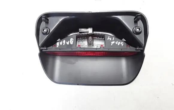 Dacia Sandero Third/center stoplight 265987418R