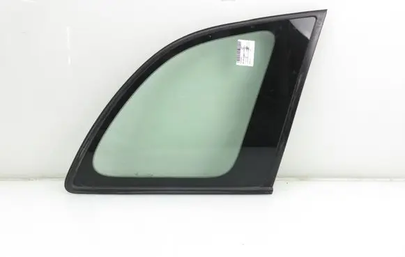 Toyota RAV 4 (XA20) Rear side window