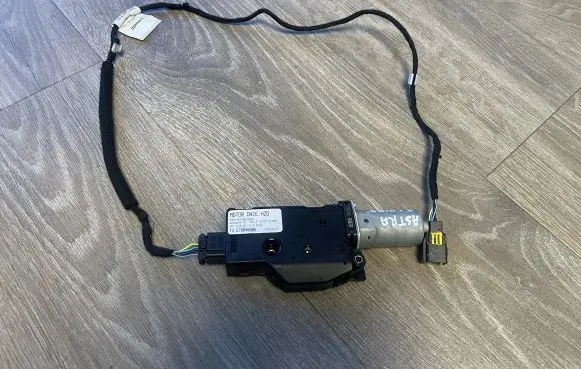 Opel Astra L Sunroof motor/actuator 9833655280