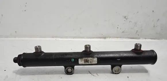 Peugeot 407 Fuel main line pipe A2C20001291