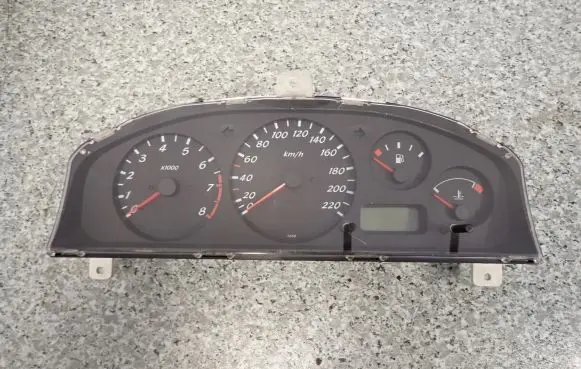 Nissan Almera N16 Speedometer (instrument cluster) BM464