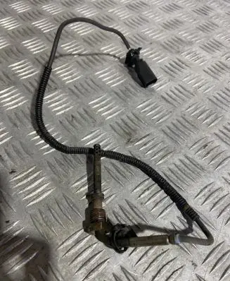 Exhaust gas temperature sensor