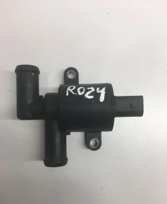 Audi A4 S4 B9 8W Webasto circulation pump for autonomous heater 4H0121671D