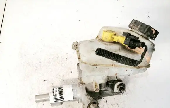 Chevrolet Orlando Master brake cylinder 06933380181