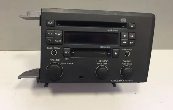 Volvo XC70 Radio/CD/DVD/GPS head unit 86511521