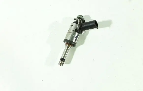 KIA Xceed Fuel injector 3531003HC0 9041080012 31000184