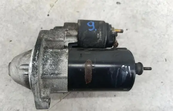 Audi A4 S4 B5 8D Starter motor 058911023B