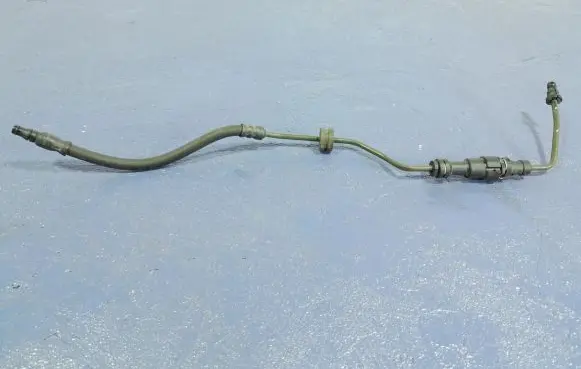 Volvo S90, V90 Turbo turbocharger oiling pipe/hose