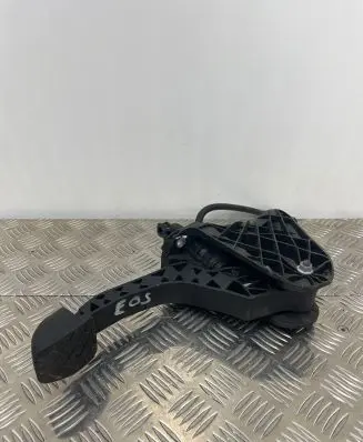 Clutch pedal
