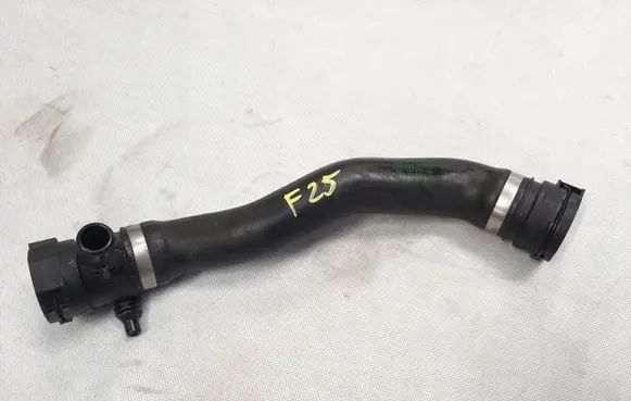 BMW X3 F25 Engine coolant pipe/hose 7601855