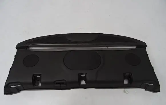 Maserati Quattroporte Third/center stoplight 203525