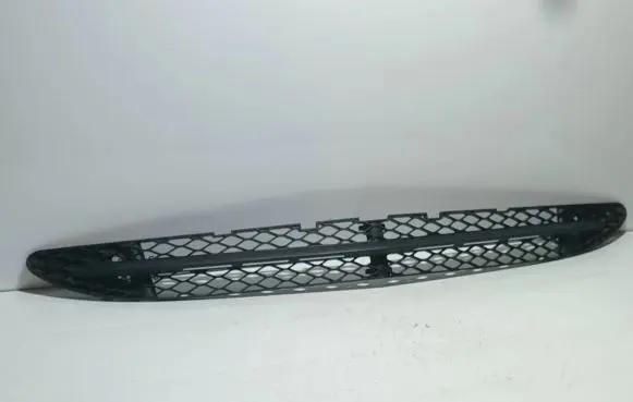 Mercedes-Benz S W221 Front bumper lower grill A2218850523