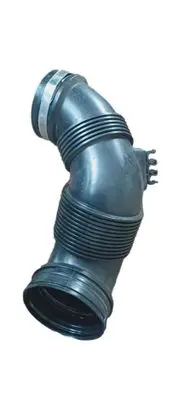 Volkswagen PASSAT B8 Air intake hose/pipe 5Q0129654E