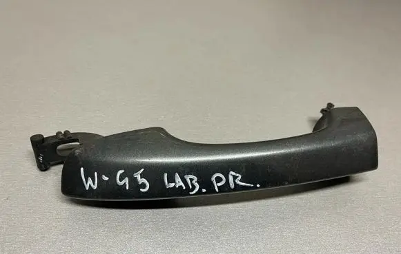Volkswagen PASSAT B8 Front door exterior handle 510837206D