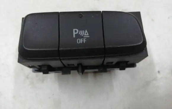 Opel Corsa F Parking (PDC) sensor switch YP00031777