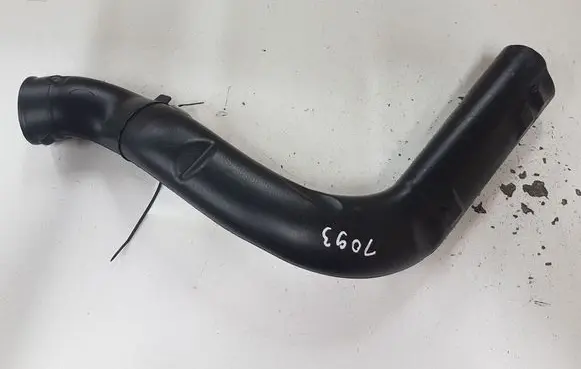 Volvo XC60 Air intake hose/pipe 30648759