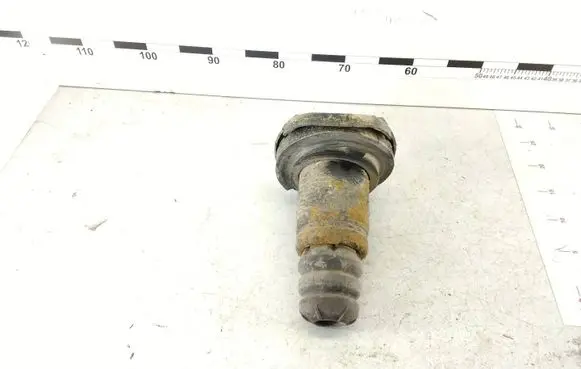 Volvo V60 Rear coil spring rubber mount 31255537 6C915599