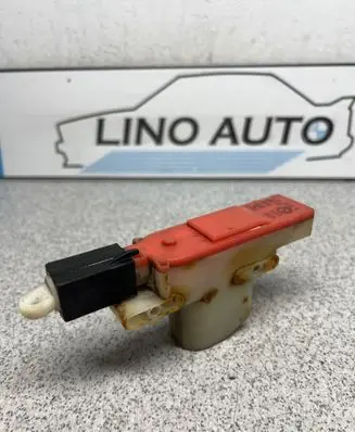 BMW 5 E28 Central locking motor 1373184