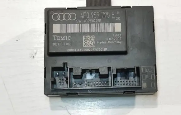 Audi A6 S6 C6 4F Door control unit/module 4F0959795E 4F0910795E 0033TFJ0001