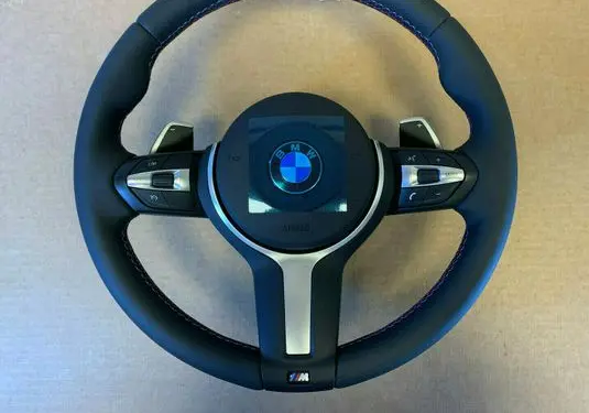 BMW 4 F32 F33 Steering wheel 32307847455 32307848339