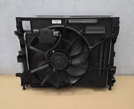 Ford Focus Radiator set F1F18C607HE 28309079